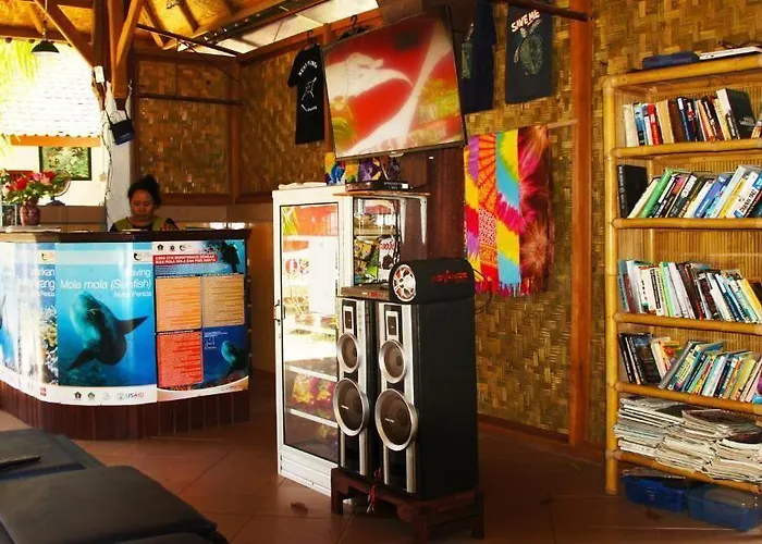 Garuda & Nusa Penida Holiday park 2*