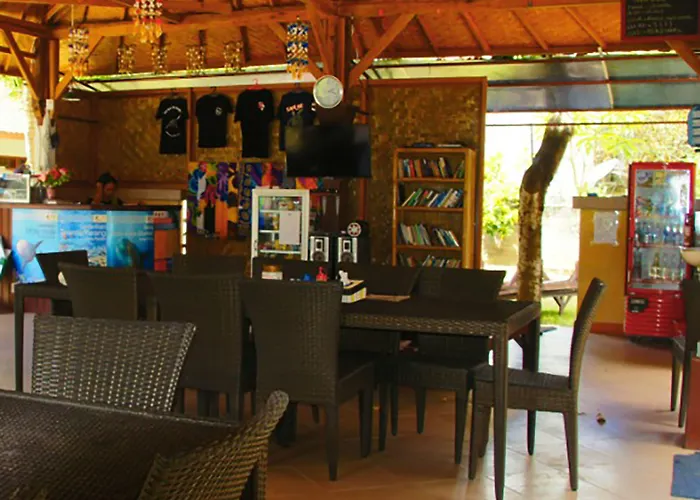 Garuda & Nusa Penida Holiday park 2*
